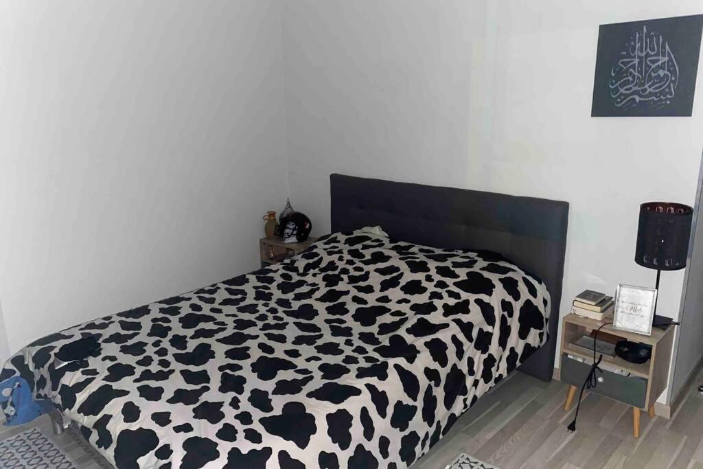 Meyzieu : Superbe Appartement Tres Cosy. 梅济约 外观 照片